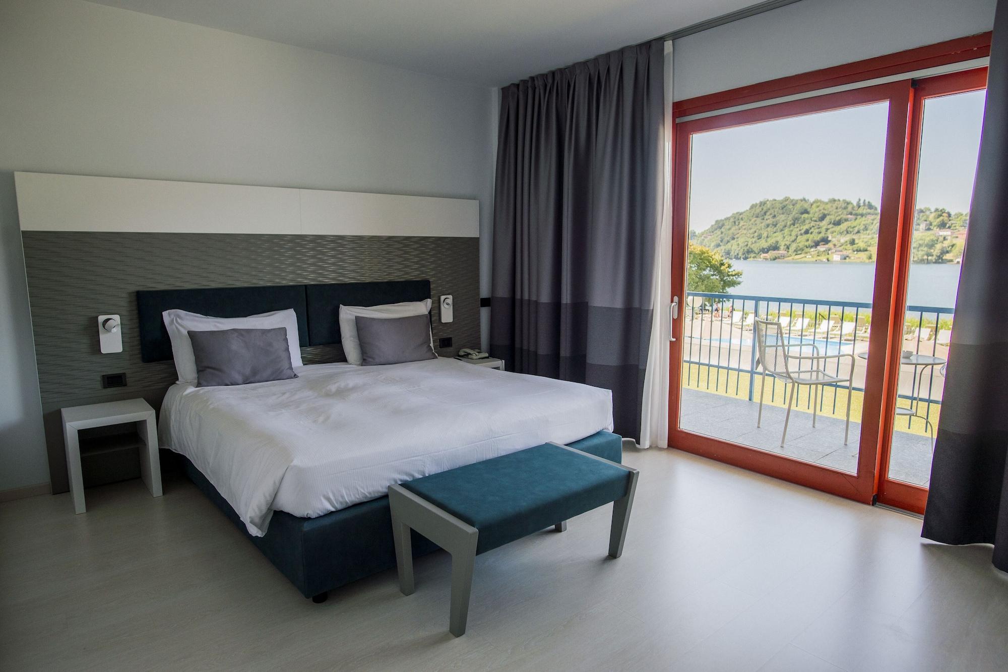 Hotel L'Approdo Pettenasco Exteriör bild