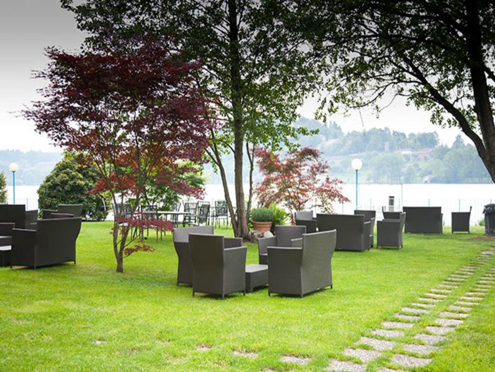 Hotel L'Approdo Pettenasco Exteriör bild